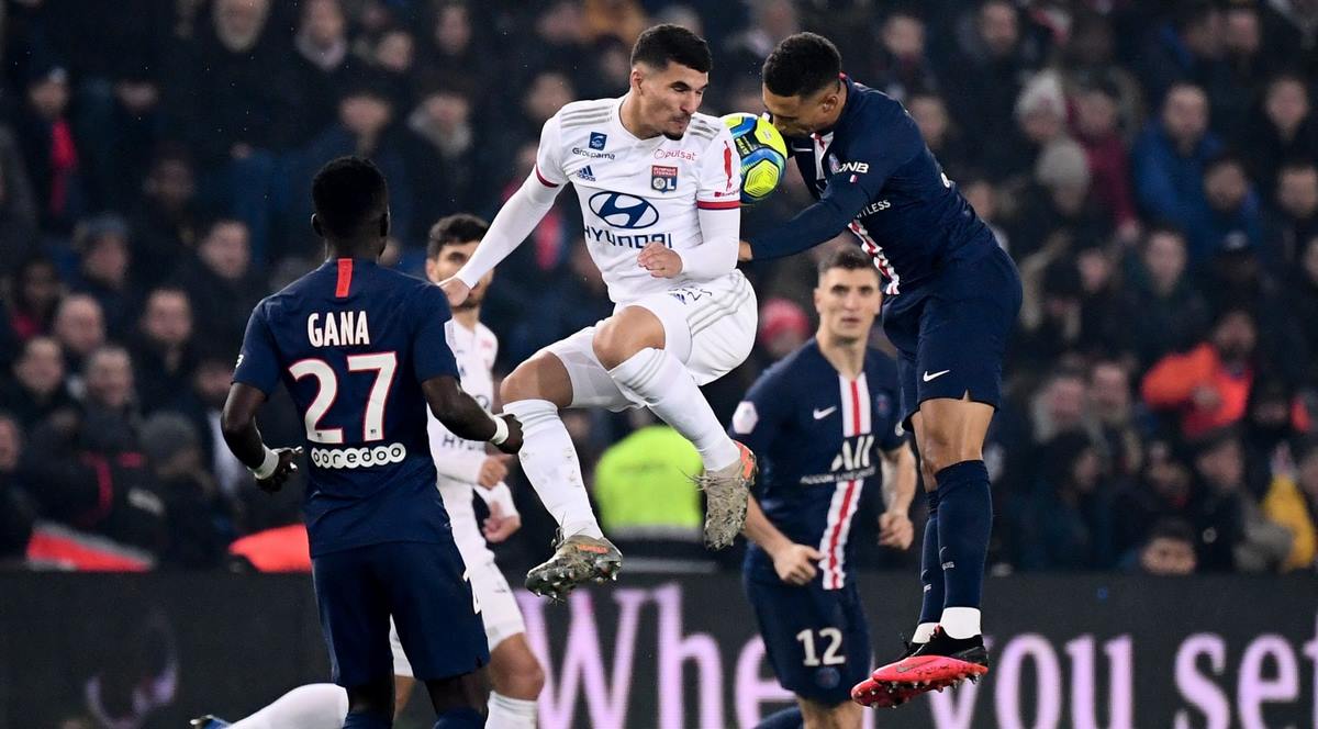 PSG và Lyon đang có phong độ trái ngược